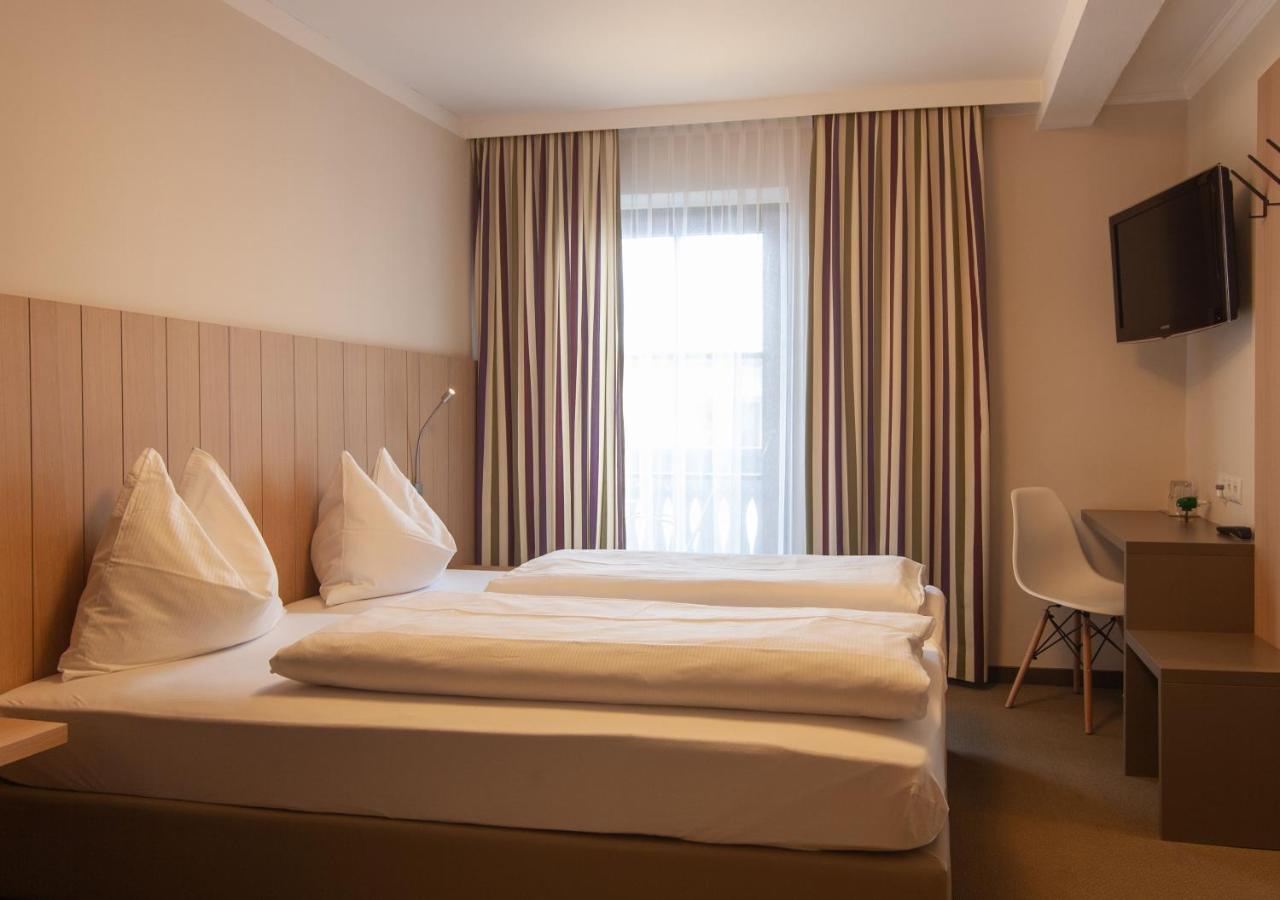 Neuwirt - Boutiquehotel & Wirtshaus Bad Vigaun Eksteriør bilde